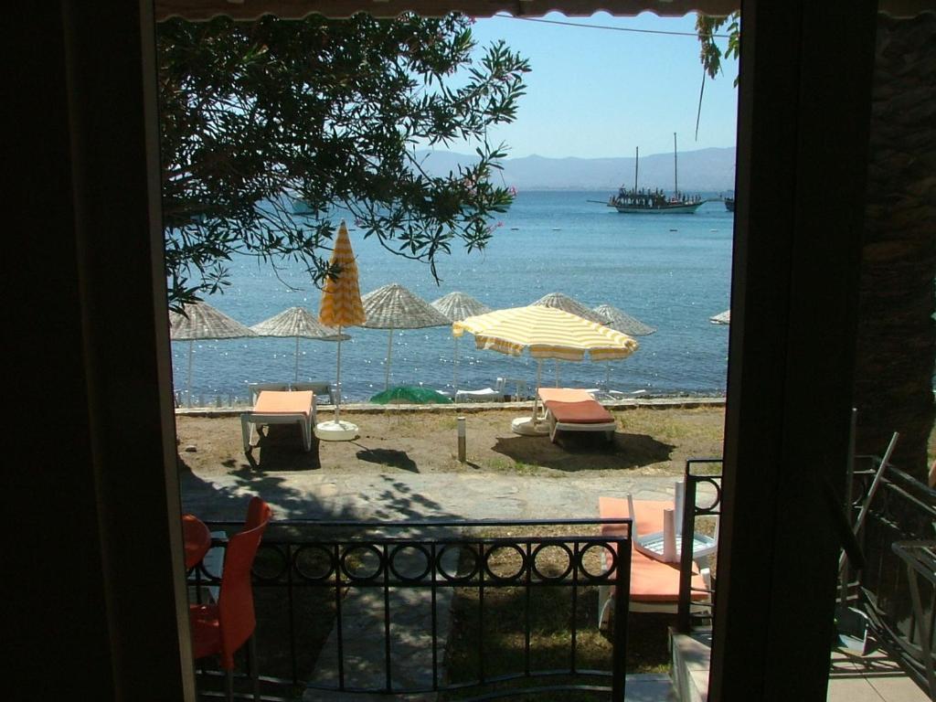 Meteor Beach Hotel Turgutreis Rom bilde