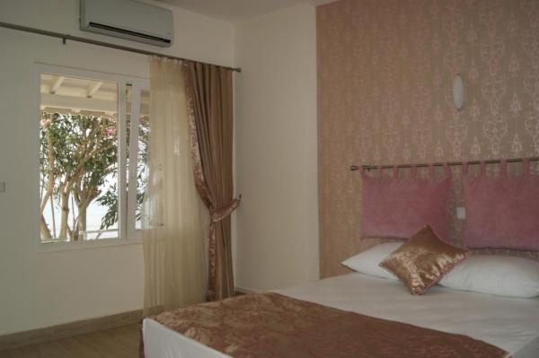 Meteor Beach Hotel Turgutreis Rom bilde